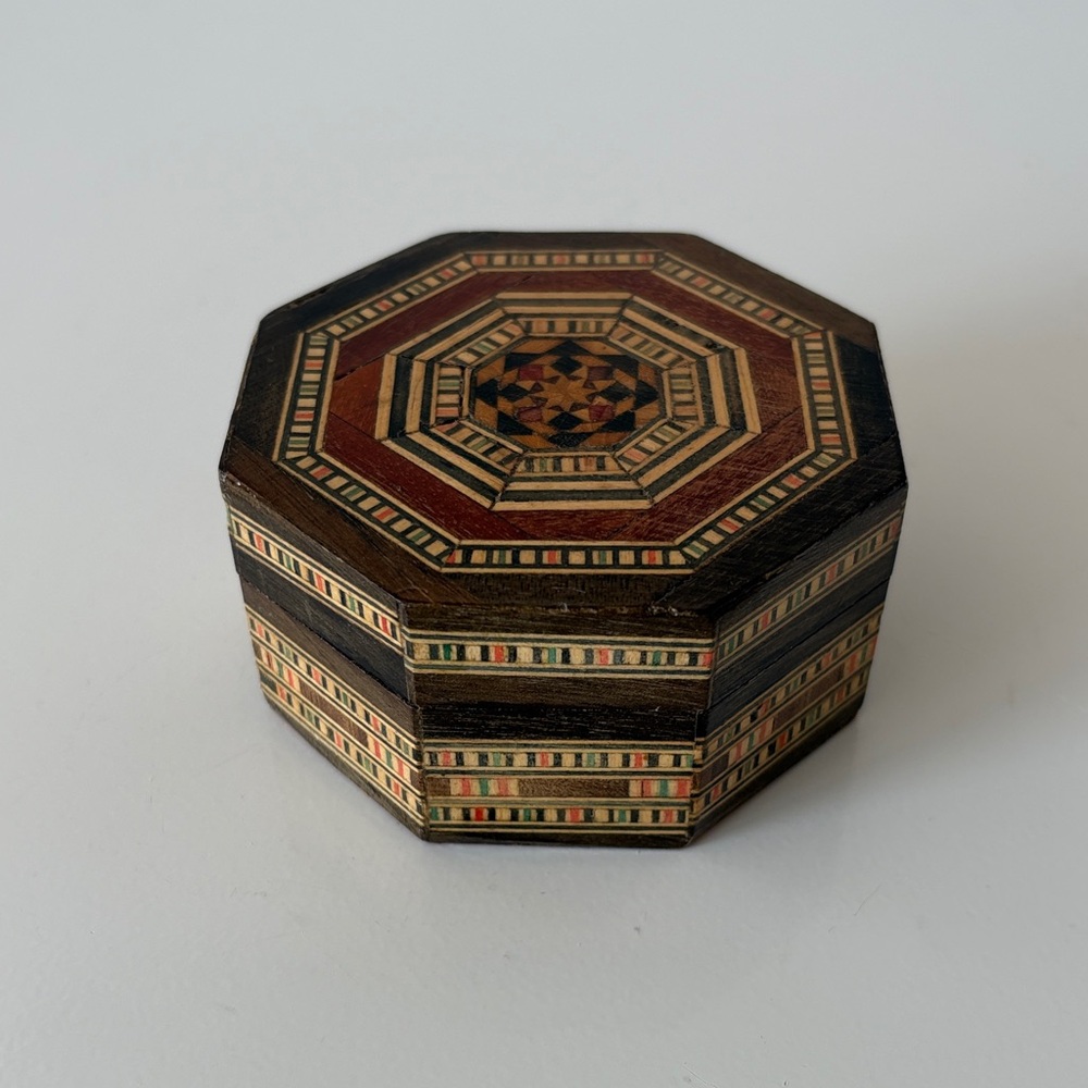 Vintage Wood Inlay Octagon Trinket Box
